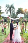 巴厘岛大象婚礼仪式场地交换誓言